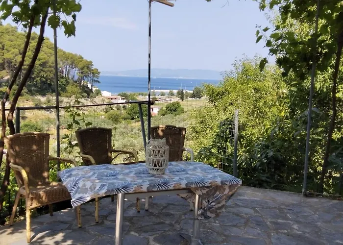 Case de vacanță Ktima Amigdalies Neo Klima