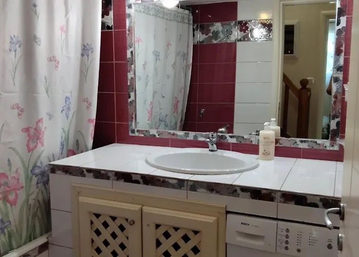 Case de vacanță Ktima Amigdalies Neo Klima